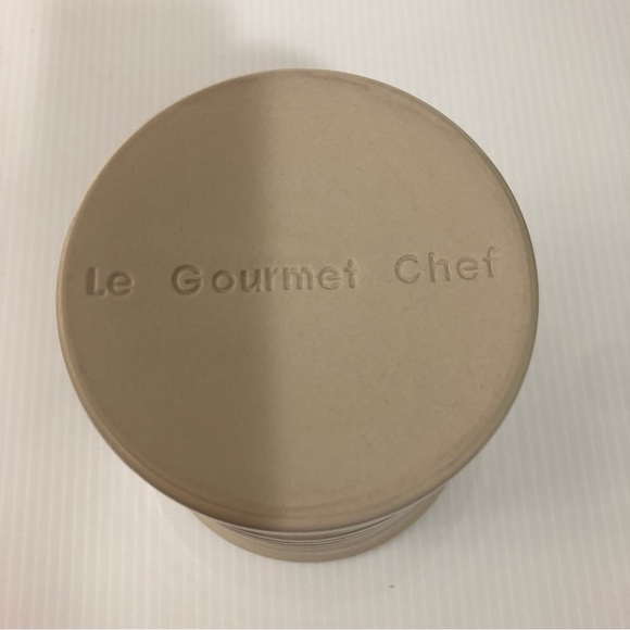 Le Gourmet Chef Wave Design Ivory Stoneware Utensil Canister Crock Holder - Picture 2 of 6